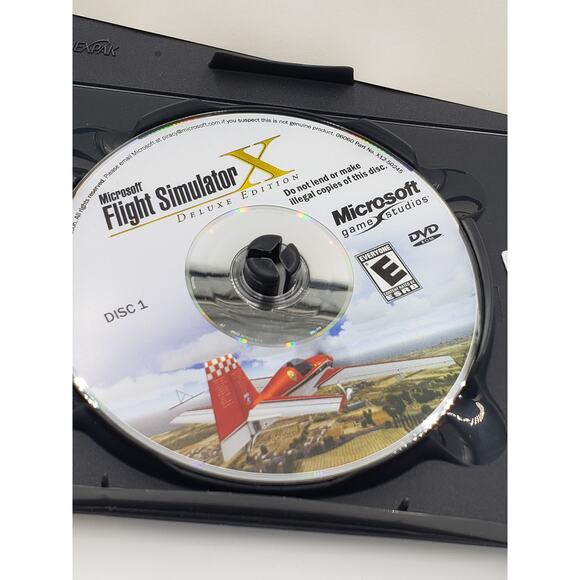 Microsoft Flight Simulator Deluxe Edition PC DVD - Game for Windows - Picture 6 of 14